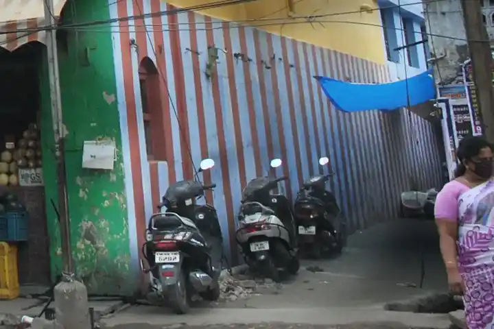 Arulmigu Pudhuramalinga Sowdeswariamman Temple, Town Hall, Coimbatore - 641001 அருள்மிகு புதுராமலிங்க சௌடேஸ்வரியம்மன் திருக்கோயில், Town Hall, Coimbatore - 641001, Coimbatore - Ancient Temple Architecture and History Image 5