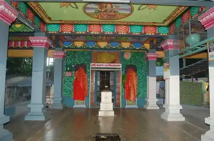 Arulmigu Pudumariyamman Temple, Koranadu - 609001 அருள்மிகு புதுமாரியம்மன் திருக்கோயில், Mayiladuthurai - 609001, Mayiladuthurai - Ancient Temple Architecture and History Image 2