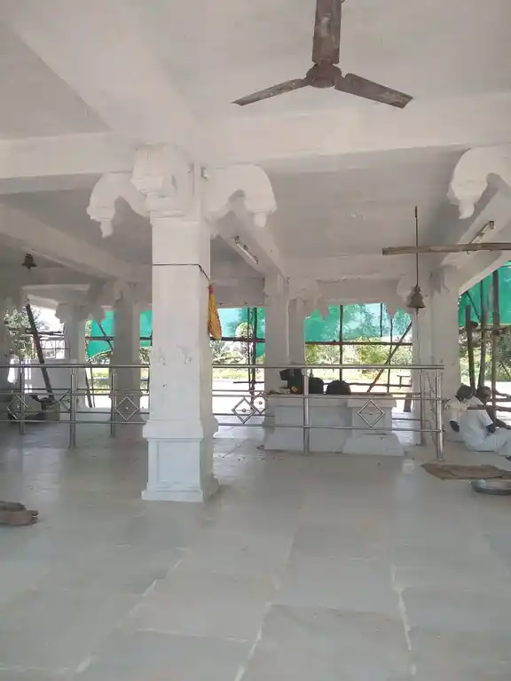 Arulmigu Pudupattimarriamman Temple, Chinna Krisnapuram - 636115 அருள்மிகு&nbsp; புதுப்பட்டி மாரியம்மன்&nbsp; திருக்கோயில், சின்ன க்ரிஷ்ணபுரம் - 636115, Salem - Ancient Temple Architecture and History Image 5