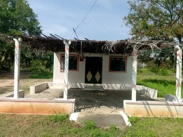 Arulmigu Puduvalavu Mariamman Temple, Ramapuram - 637202 Arulmigu Puduvalavu Mariamman Temple, Ramapuram - 637202, Namakkal - Ancient Temple Architecture and History Image 3
