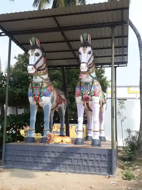 Arulmigu Puhu Mariyamman Temple, Sulthanpettai, Velur - 638182 அருள்மிகு புது மாரியம்மன் திருக்கோயில், சுல்தான்பேட்டை, வேலூர் - 638182, Namakkal - Ancient Temple Architecture and History Image 4