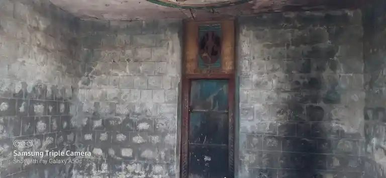 Arulmigu Puliandi Ayyanaar Temple, Nadumandalam - 624401 அருள்மிகு புளியாண்டி அய்யனார் திருக்கோயில், Nadumandalam - 624401, Dindigul - Ancient Temple Architecture and History Image 3