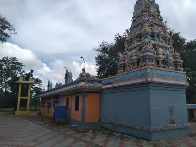 Arulmigu Pulikkutthi Amman Temple, Sengamaari - 622202 அருள்மிகு புலிகுத்திஅம்மன் திருக்கோயில், செங்கமாரி, அறந்தாங்கி வட்டம் - 622202, Pudukkottai - Ancient Temple Architecture and History Image 6