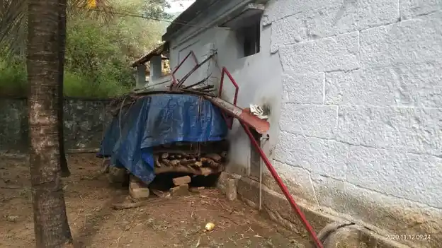 Arulmigu Pulimukathu Kandan Sastha Temple, Thuvarankadu, Boothapandi - 629852 Temple