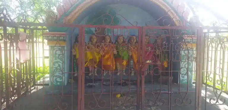 Arulmigu Puliyampatti Kannimaar Temple, Puliyampatty - 624706 அருள்மிகு புளியம்பட்டி கன்னிமார் திருக்கோயில், Puliyampatty - 624706, Dindigul - Ancient Temple Architecture and History Image 4