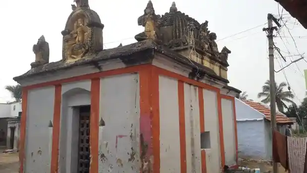 Arulmigu Puliyampatti Perumal Temple, E.Sithoor - 624702 அருள்மிகு புளியம்பட்டி பெருமாள் திருக்கோயில், E.Sithoor - 624702, Dindigul - Ancient Temple Architecture and History Image 3