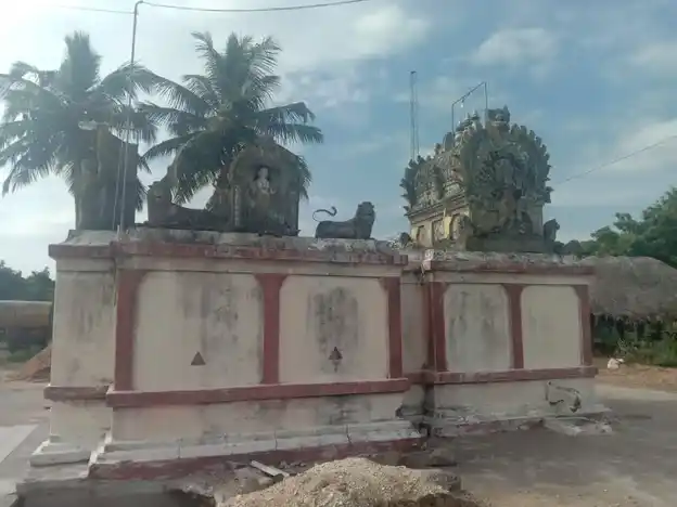 Arulmigu Puliyath Amman Temple, Erungal - 604505 அருள்மிகு புளியாத்தம்மன் திருக்கோயில், Erungal - 604505, Tiruvannamalai - Ancient Temple Architecture and History Image 4