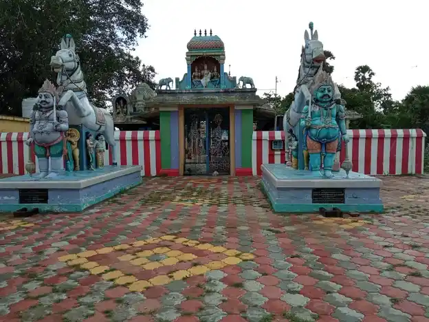 Arulmigu Puliyudaiya Ayyanar Temple, Puliyur - 623315