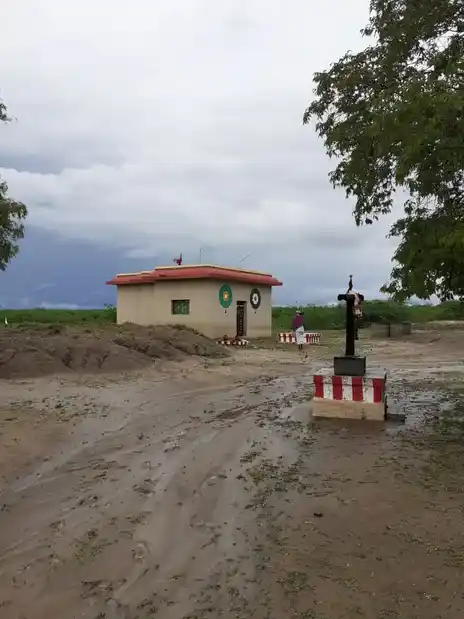 Arulmigu Puliyuran Temple, Vilaththur - 623707 Arulmigu Puliyuran Temple, Vilaththur - 623707, Ramanathapuram - Ancient Temple Architecture and History Image 2