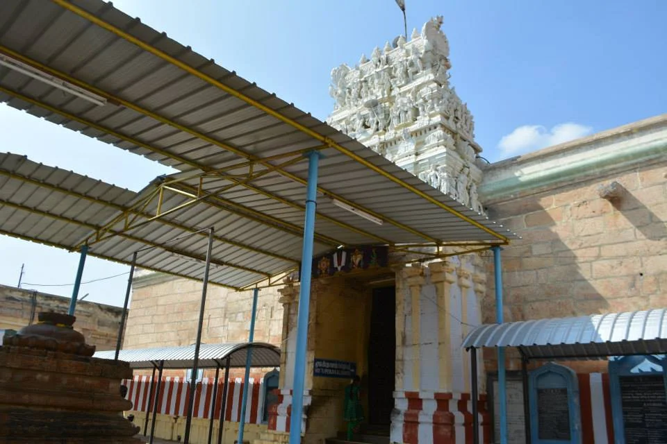 Arulmigu Pundarikatcha Perumal Temple, Mannachanallur, Anbil - 621009 அருள்மிகு புண்டரீகாக்ஷப் பெருமாள் திருக்கோயில், மண்ணச்சநல்லூர், திருவெள்ளறை - 621009, Thiruchirappalli - Ancient Temple Architecture and History Image 6