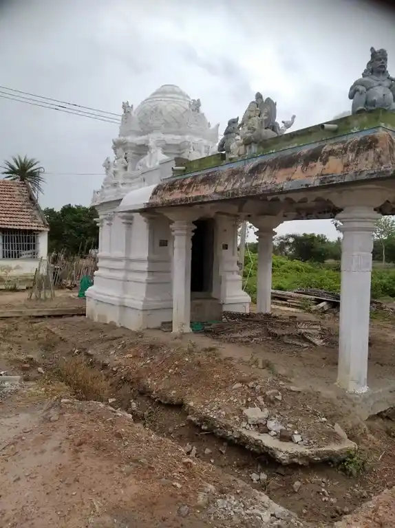 Arulmigu Punithavinayagar Temple, Pulavarnatham - 613501 அருள்மிகு புனித விநாயகர் திருக்கோயில், Pulavarnatham - 613501, Thanjavur - Ancient Temple Architecture and History Image 3