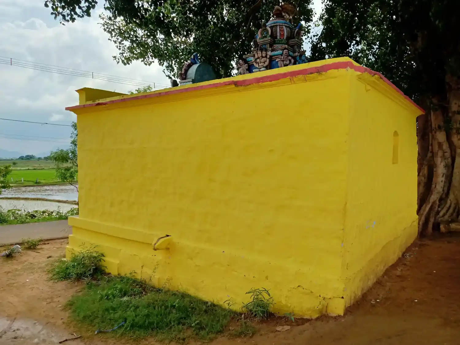 Arulmigu Punnai Vinayagar Temple, Near By Pond, Vaagai Kulam - 627754 அருள்மிகு புன்னை விநாயகர் திருக்கோயில், Near By Pond, Vaagai Kulam - 627754, Tirunelveli - Ancient Temple Architecture and History Image 5