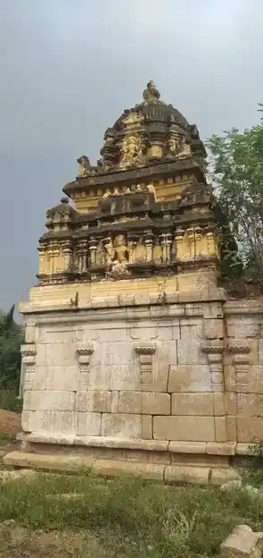 Arulmigu Punnaivananatheeswarar Temple, Sarkar Valavanthi - 637017 அருள்மிகு புன்னை வன நாதீஸ்வரர் திருக்கோயில், சர்கார் வாழவந்தி - 637017, Namakkal - Ancient Temple Architecture and History Image 6