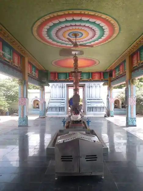 Arulmigu Punnaivanathaswamy Temple, Punnam - 639201 Arulmigu Punnaivanathaswamy Temple, Punnam - 639201, Karur - Ancient Temple Architecture and History Image 3