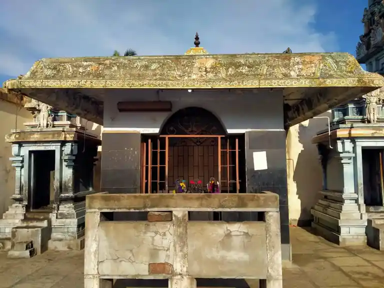 Arulmigu Punniyakodieswarar Temple, Vadaseri - 614905 அருள்மிகு புண்ணிய கோடீஸ்வரசுவாமி திருக்கோயில், Vadaseri - 614905, Thanjavur - Ancient Temple Architecture and History Image 6