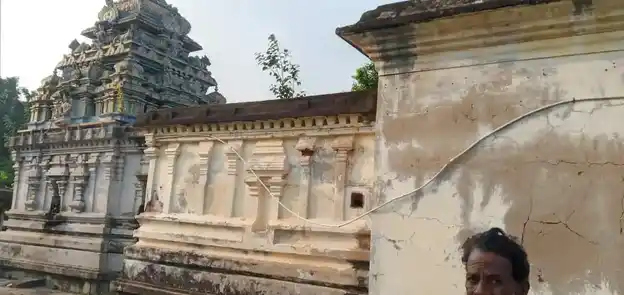 Arulmigu Punniyakoteeswarar Temple, Near Chamfer, Kottaikuppam - 601201 அருள்மிகு புன்னியகோட்டீஸ்வரர் திருக்கோயில், Near Chamfer, Kottaikuppam - 601201, Tiruvallur - Ancient Temple Architecture and History Image 3