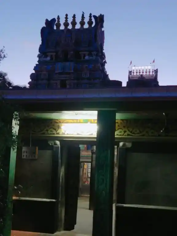 Arulmigu Punugeeswarar Temple, Koorainadu, Koorainadu - 609001 Temple