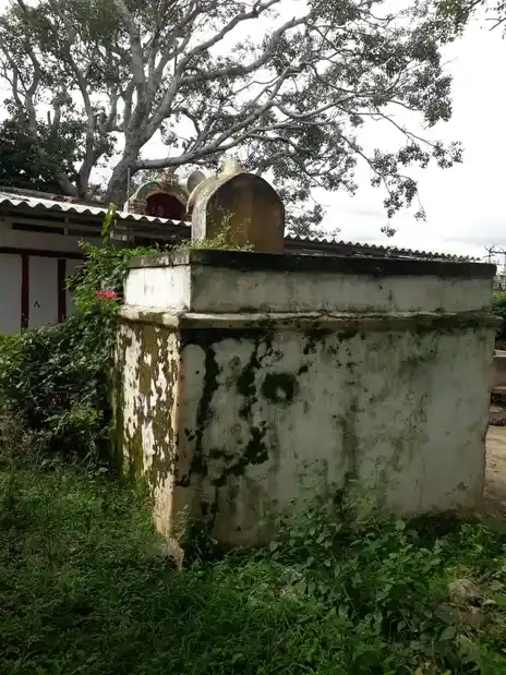 Arulmigu Puram Palagaikaragam Temple, Udedurgam - 635113 Arulmigu Puram Palagaikaragam Temple, Udedurgam - 635113, Krishnagiri - Ancient Temple Architecture and History Image 4