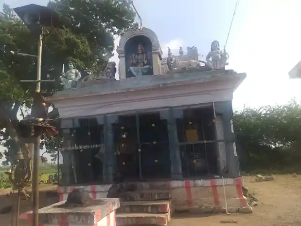 Arulmigu Purathakudi Muthaiyan Temple, Neikulam - 621708 Temple