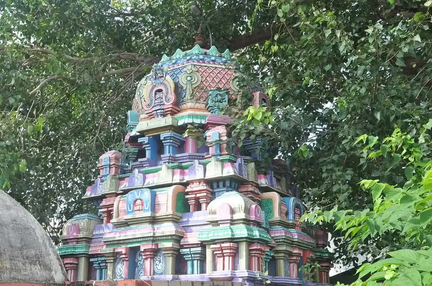 Arulmigu Purathalvai Temple, Kumbakonam - 612001 அருல்மிகு கூரதவர் கோயில், Kumbakonam - 612001, Thanjavur - Ancient Temple Architecture and History Image 4
