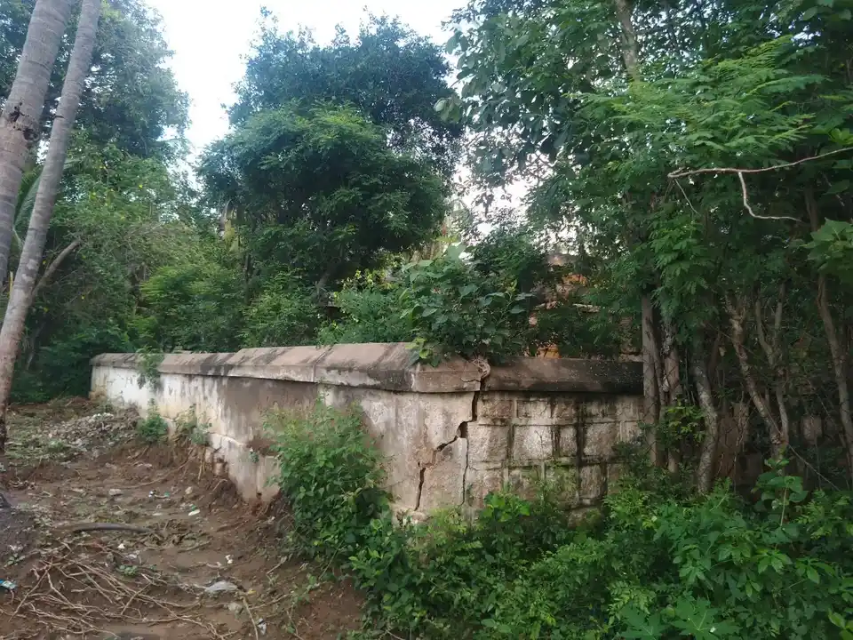 Arulmigu Pushpavaneswarar Temple, Varadharajapuram - 621215 Arulmigu Pushpavaneswarar Temple, Varadharajapuram - 621215, Thiruchirappalli - Ancient Temple Architecture and History Image 4