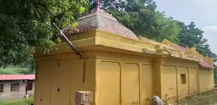 Arulmigu Puthadi Karuppannaswamy Temple, Vathalai - 621204 Arulmigu Puthadi karuppannaswamy Temple, Vathalai - 621204, Thiruchirappalli - Ancient Temple Architecture and History Image 4