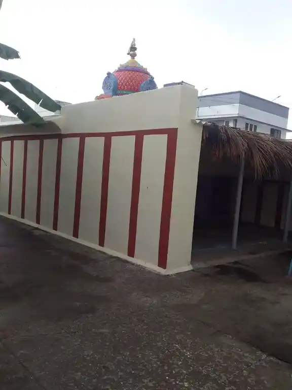 Arulmigu Puthirakonda Perumal Temple, Naduvalur - 636105 Temple