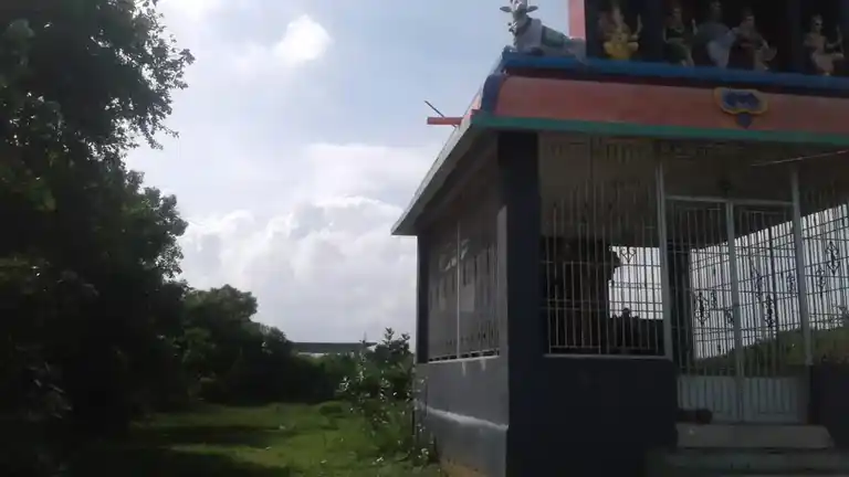 Arulmigu Puthirasampath Iyanar Temple, Melapudupettai - 607105 அருள்மிகு புத்திரசம்பத்ஐயனார் கோயில், Melapudupettai - 607105, Cuddalore - Ancient Temple Architecture and History Image 4