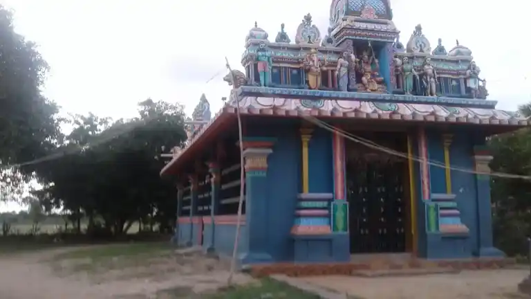 Arulmigu Puthu Mariamman Temple, Melpoovanikuppam - 607302 அருள்மிகு புத்துமாரியம்மன் திருக்கோயில், Melpoovanikuppam - 607302, Cuddalore - Ancient Temple Architecture and History Image 2