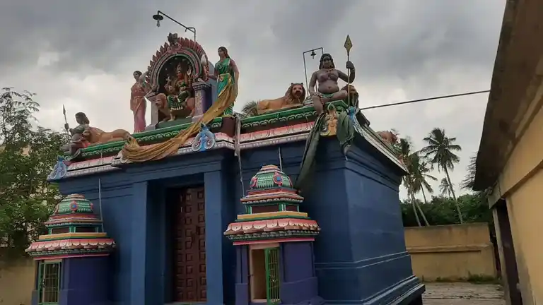 Arulmigu Puthumariyamman Temple, Villupuram Town (Maharajapuram) - 605602 Arulmigu Puthumariyamman Temple, மகாராஜபுரம் - 605602, Viluppuram - Ancient Temple Architecture and History Image 3