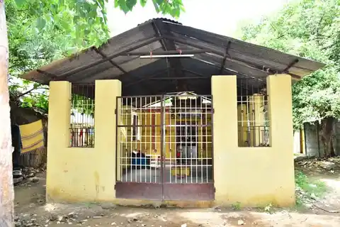 Arulmigu Putlayiamman Temple, Rajamuthali Chavadi, Cuddalore - 607002 அருள்மிகு புட்லாயி அம்மன் கோயில், Rajamuthali Chavadi, Cuddalore - 607002, Cuddalore - Ancient Temple Architecture and History Image 3
