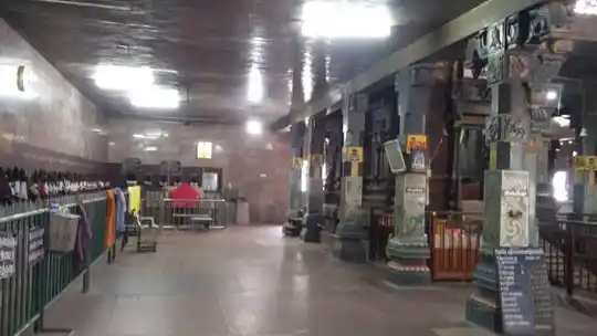 Arulmigu Putridam Kondeeshwarer Temple, Othakalmadapam, Coimbatore - 641032 அருள்மிகு புற்றிடம்&nbsp;கொண்டீஸ்வரர் திருக்கோயில், Othakalmadapam, Coimbatore - 641032, Coimbatore - Ancient Temple Architecture and History Image 7