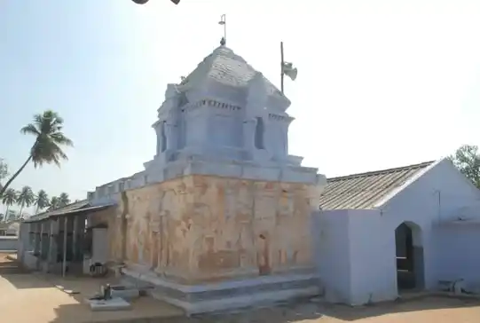 Arulmigu Putridam Kondeeswarar Temple, Arachalur - 638115 Arulmigu Putridam Kondeeswarar Temple, அரச்சலூர் - 638115, Erode - Ancient Temple Architecture and History Image 3