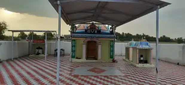 Arulmigu Putruperumal Narasingaperumal Temple, Yerumarpatty - 639202 அருள்மிகு புற்றுப்பெருமாள் நரசிங்கப் பெருமாள் திருக்கோயில், Yerumarpatty - 639202, Karur - Ancient Temple Architecture and History Image 2