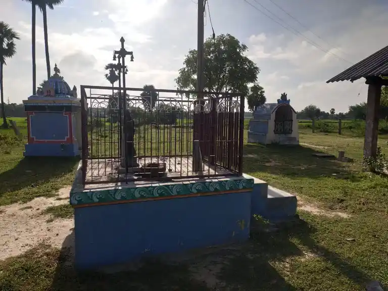 Arulmigu Raakkaacchiyamman Temple, Narpavalakkudi - 614616 அருள்மிகு ராக்காச்சிஅம்மன் திருக்கோயில், Narpavalakkudi - 614616, Pudukkottai - Ancient Temple Architecture and History Image 4