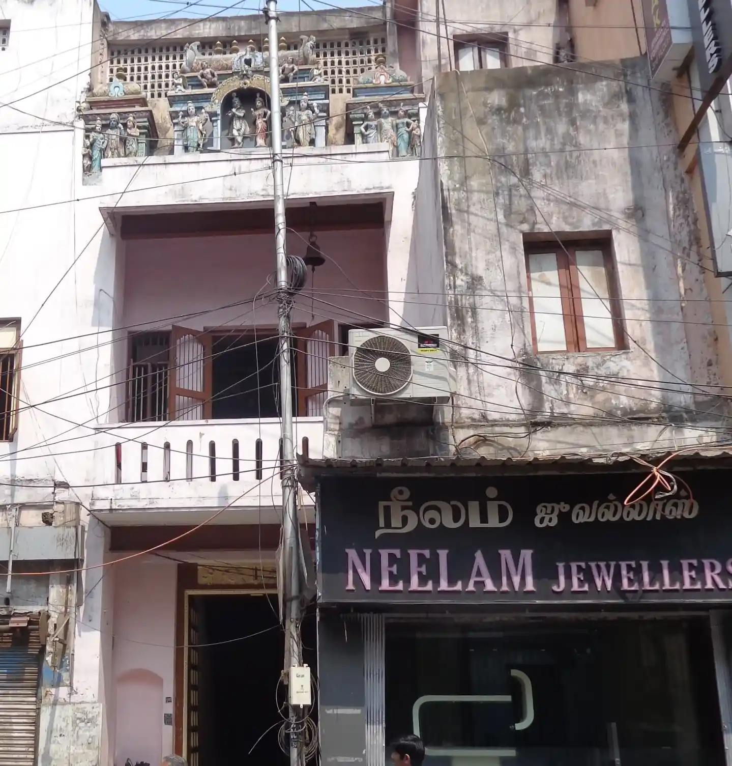 Arulmigu Radha Krishna Mandir Temple, Poonga Nagar, Chennai - 600079 அருள்மிகு இராதா கிருஷ்ண மந்திர், பூங்கா நகர், சென்னை - 600079, Chennai - Ancient Temple Architecture and History Image 2