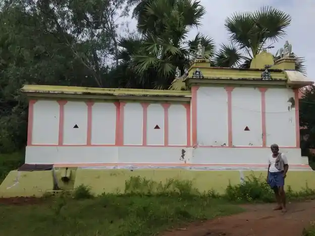 Arulmigu Radha Rukmani Samedha Krishna Paramathma Temple, Peruiyapuliyur - 601206 அருள்மிகு இராதாருக்மணி கிருஷ்ணபரமாத்மா பஜனை திருக்கோயில், பெரியபுலியூர் - 601206, Tiruvallur - Ancient Temple Architecture and History Image 3