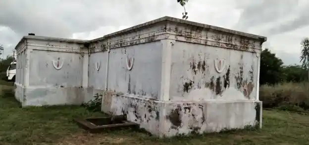 Arulmigu Radharukmani Venugopalasamy Temple, Kiruthalapuram - 601204 அருள்மிகு ராதாருக்மணி வேணுகோபாலசுவாமி திருக்கோயில், கிருதலபுரம் - 601204, Tiruvallur - Ancient Temple Architecture and History Image 4