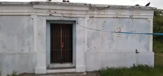 Arulmigu Radharukmani Venugopalasamy Temple, Kiruthalapuram - 601204 அருள்மிகு ராதாருக்மணி வேணுகோபாலசுவாமி திருக்கோயில், கிருதலபுரம் - 601204, Tiruvallur - Ancient Temple Architecture and History Image 6