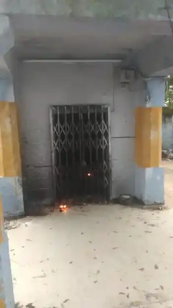 Arulmigu Raja Karuppannasamy Temple, Kaliyanur Agraharam - 638008 அருள்மிகு இராஜா கருப்பண்ணசாமி திருக்கோயில், Kaliyanur Agraharam - 638008, Namakkal - Ancient Temple Architecture and History Image 2