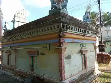 Arulmigu Rajagamperaperumal Temple, Kiz Pattu - 606803 அருள்மிகு ராஜகம்பீர பெருமாள் திருக்கோயில், Kiz Pattu - 606803, Tiruvannamalai - Ancient Temple Architecture and History Image 6