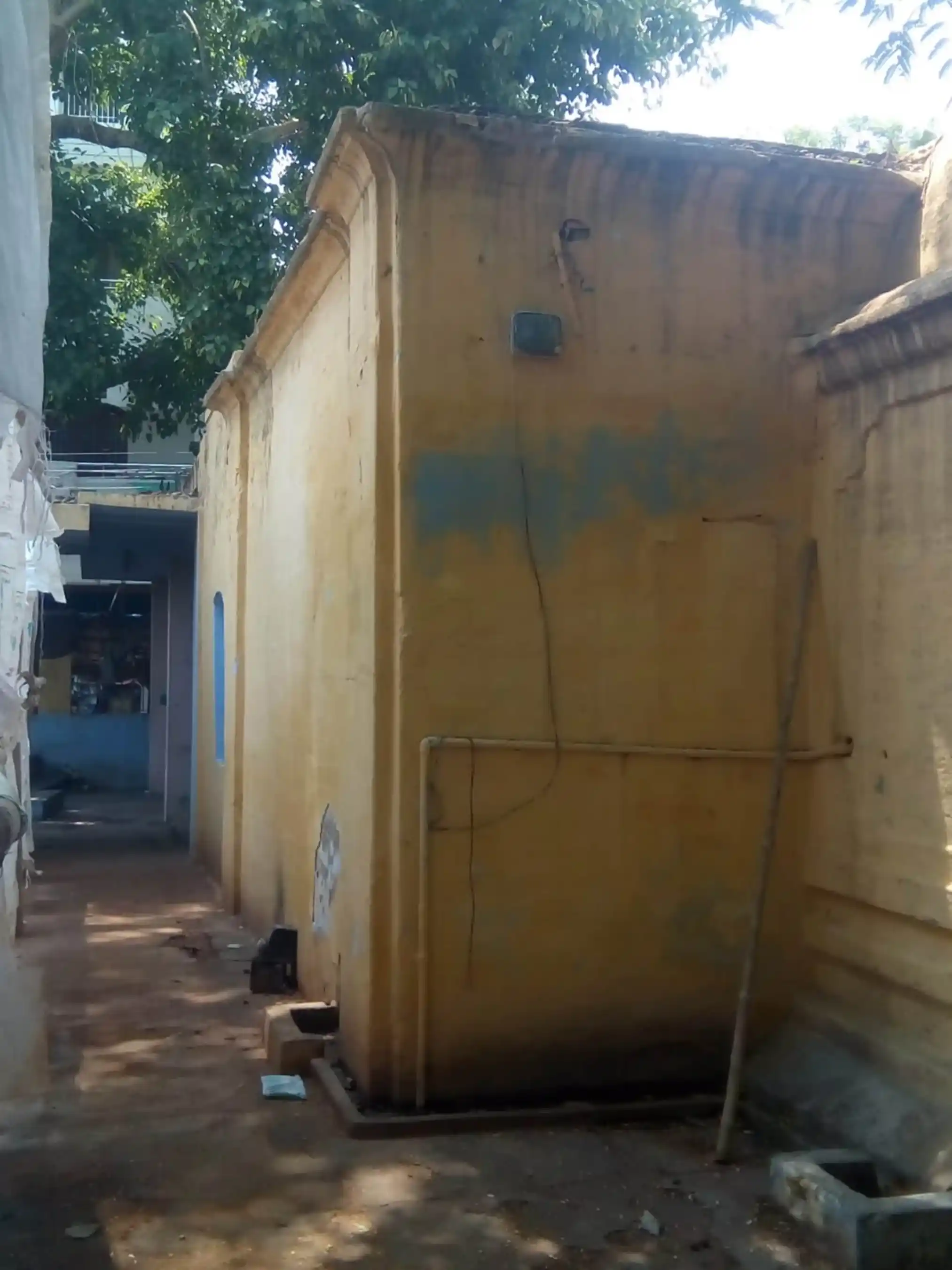 Arulmigu Rajaganapathi Temple, Ammapettai, Ammapettai - 636003 Arulmigu Rajaganapathi Temple, Ammapettai, Ammapettai - 636003, Salem - Ancient Temple Architecture and History Image 2