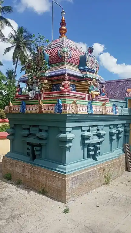 Arulmigu Rajagobala Swamy Temple, 100 Paruthiyur - 612604 அருள்மிகு ராஜகோபாலசுவாமி, 100 பருத்தியூர் சுவாமி, 100 Paruthiyur - 612604, Thiruvarur - Ancient Temple Architecture and History Image 7