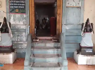Arulmigu Rajagobalasamy Temple, Karakkottai - 614630 அருள்மிகு இராஜகோபாலசாமி ஆலயம், Karakkottai - 614630, Pudukkottai - Ancient Temple Architecture and History Image 5