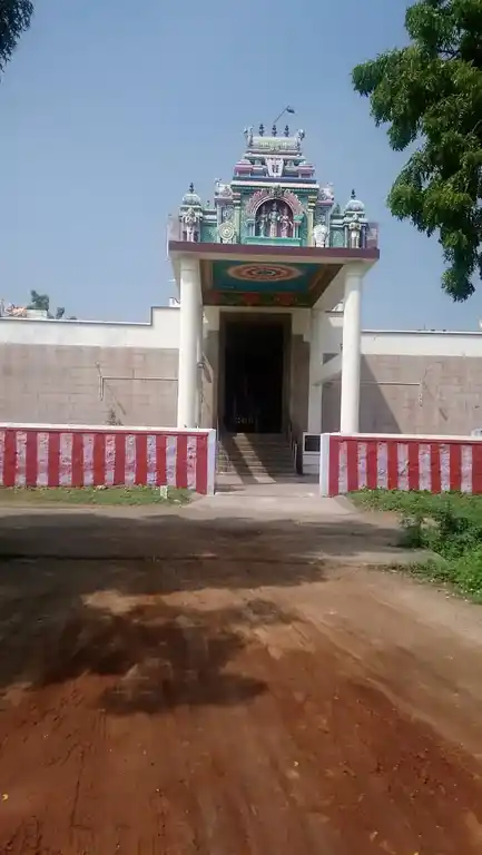 Arulmigu Rajagopalasamy Temple, Ayyaneri - 628503 அருள்மிகு ராஜகோபாலசாமி திருக்கோயில், Ayyaneri - 628503, Thoothukudi - Ancient Temple Architecture and History Image 3