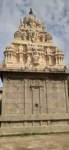 Arulmigu Rajagopalaswamy Temple, C.N.Village - 627001 அருள்மிகு இராஜகோபால சுவாமி திருக்கோயில், C.N.Village - 627001, Tirunelveli - Ancient Temple Architecture and History Image 4
