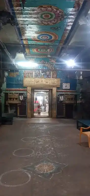 Arulmigu Rajagopalaswamy Temple, Mannargudi, Mannargudi - 614001 அருள்மிகு இராஜகோபாலசுவாமி திருக்கோயில், மன்னார்குடி, மன்னார்குடி - 614001, Thiruvarur - Ancient Temple Architecture and History Image 9
