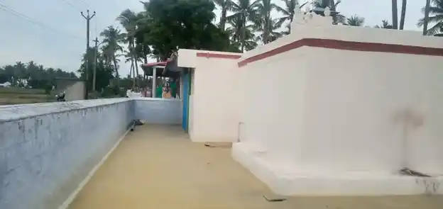 Arulmigu Rajakaliamman Temple, Rajavoor, Myvadi - 642203 Arulmigu Rajakaliamman Temple, Rajavoor, Myvadi - 642203, Tiruppur - Ancient Temple Architecture and History Image 2