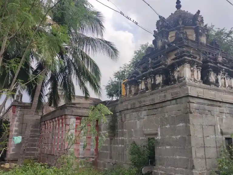 Arulmigu Rajanarayana Perumal Temple, Rishivandhiyam - 606205 அருள்மிகு ராஜநாராயணப்பெருமாள் திருக்கோயில், Rishivandhiyam - 606205, Kallakurichi - Ancient Temple Architecture and History Image 2
