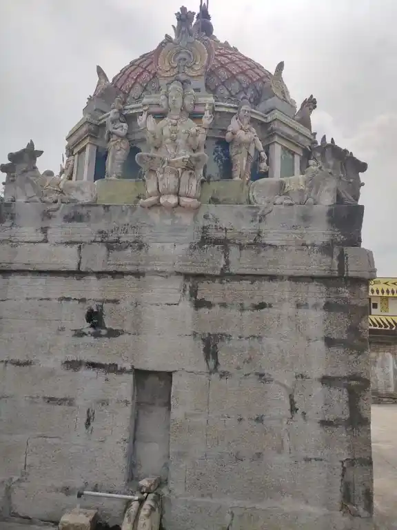 Arulmigu Rajarajeshwariyamman Temple, Ariyur - 605751 அருள்மிகு இராஜராஜேஸ்வரியம்மன் திருக்கோயில், Ariyur - 605751, Kallakurichi - Ancient Temple Architecture and History Image 6